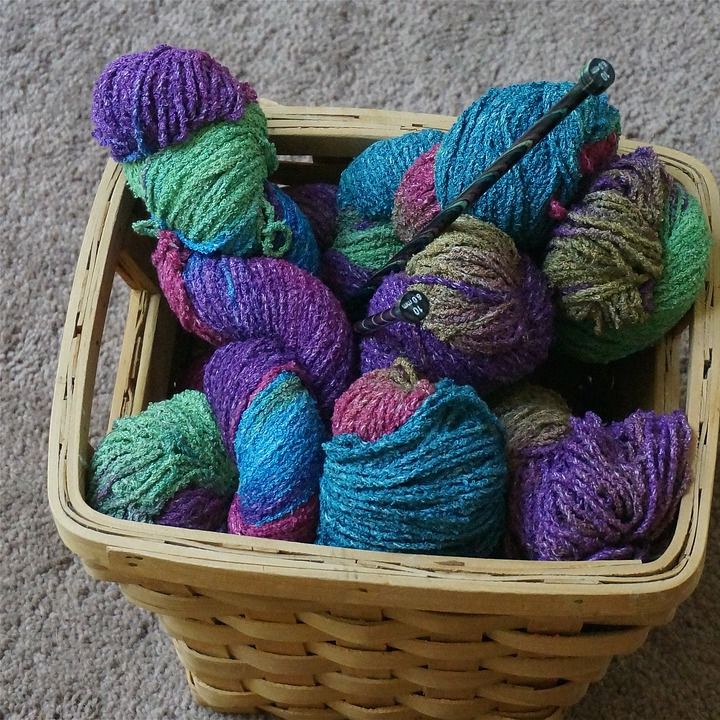 beginner knitting tools